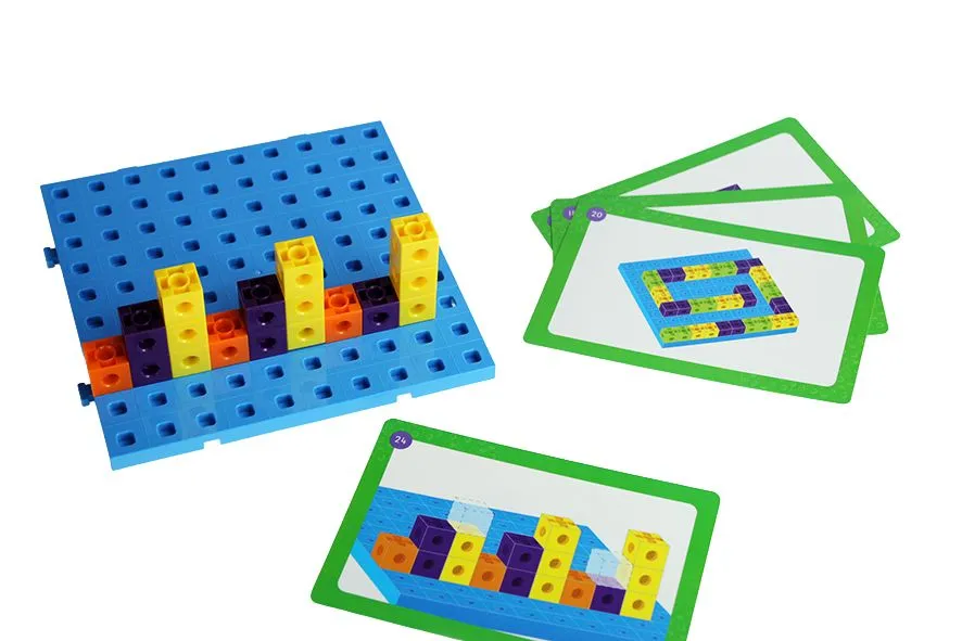 Linking Cubes_30192_